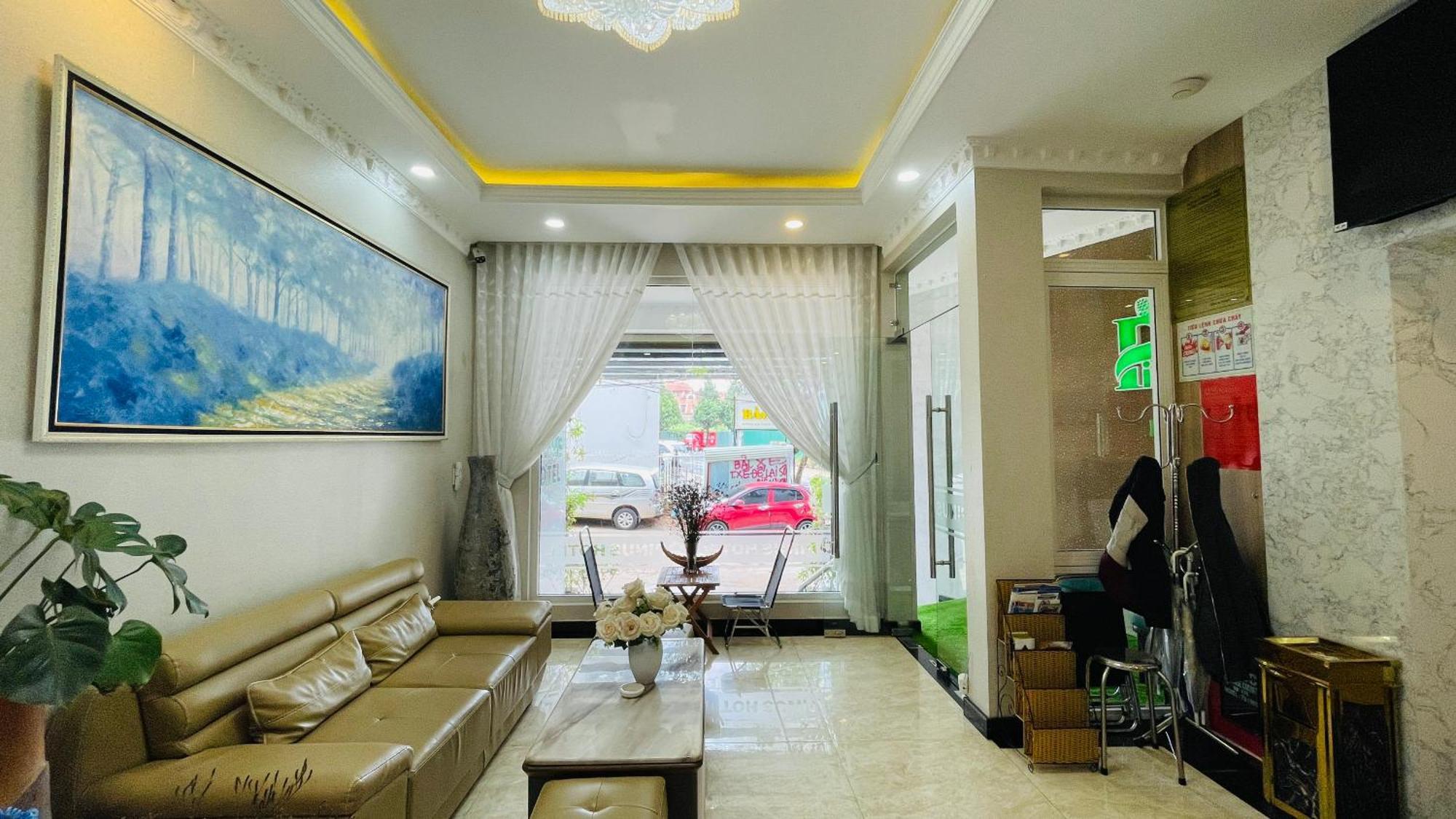 Pinus Hotel Далат Экстерьер фото